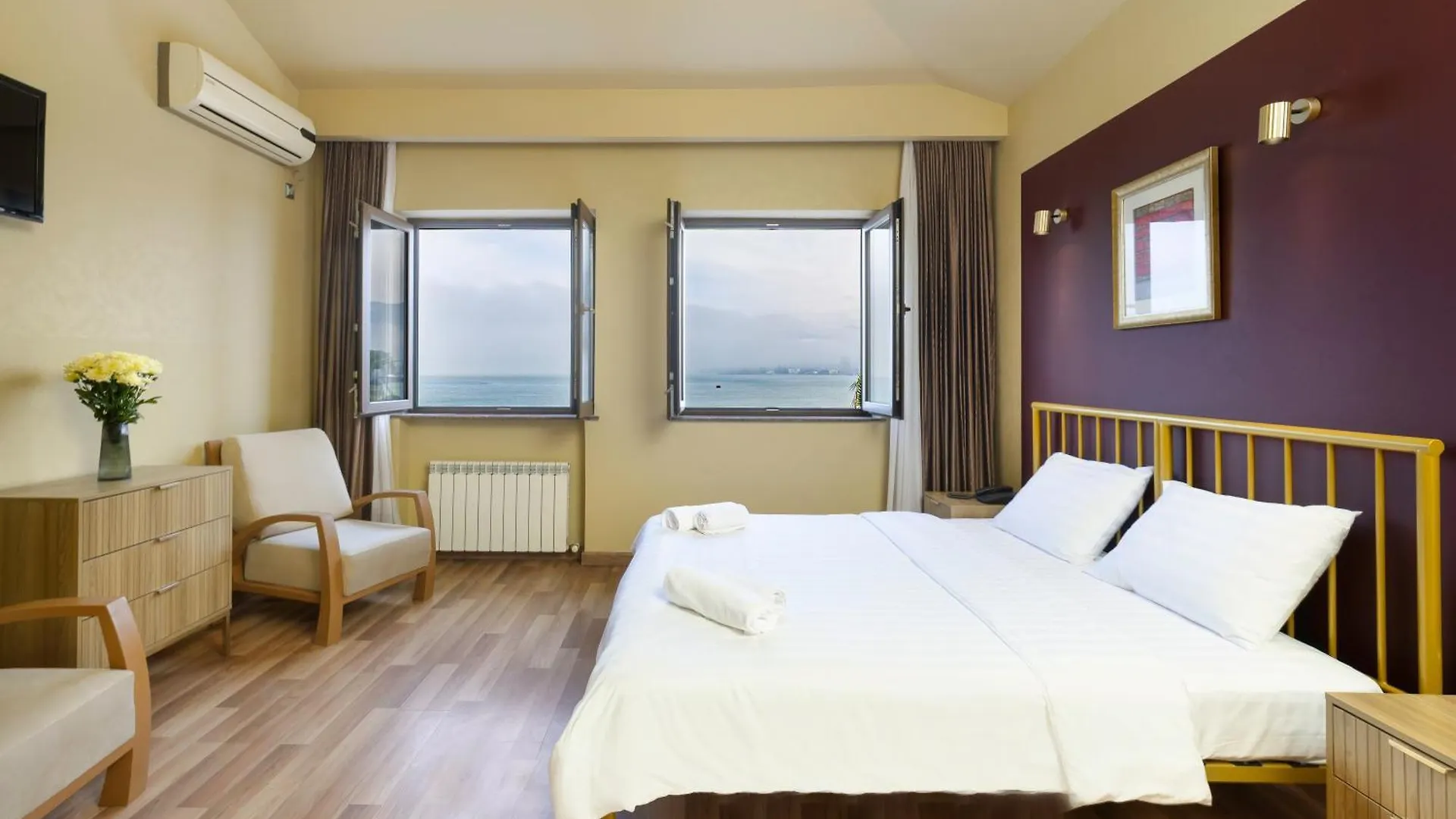 Acord Hotel & Balcony Batumi