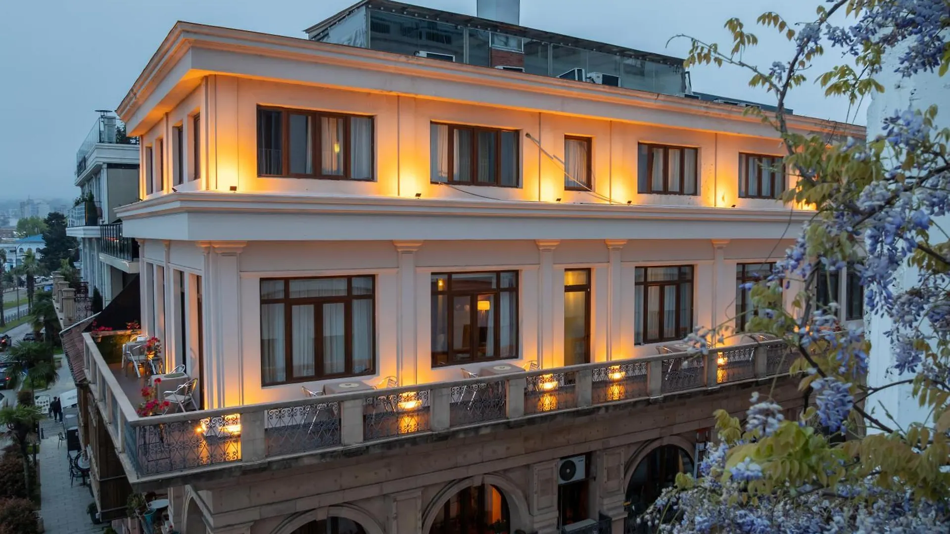 ****  Acord Hotel & Balcony Batumi Georgien